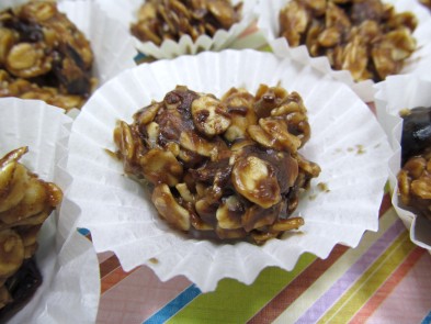 Peanut Butter Granola Dog Treat Recipe
