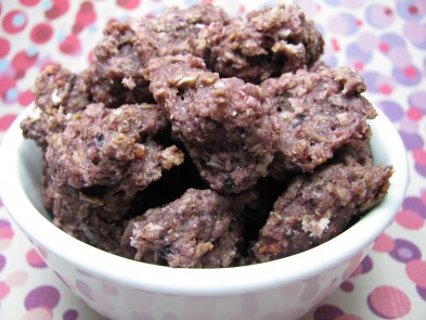 Mixed Berry Oatmeal Dog Treat/Biscuit Recipe