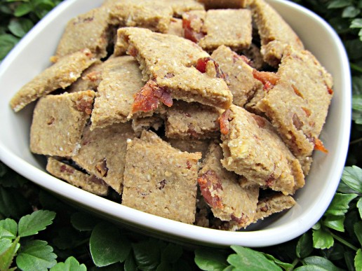 (gluten-free) apple bacon dog treat/biscuit recipe