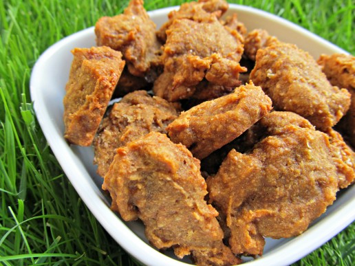 (vegan, vegetarian, dairy-free) apple molasses dog treat/biscuit recipe