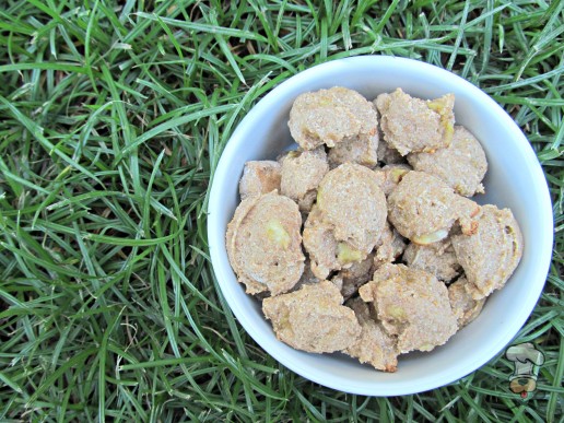 (wheat and dairy-free, vegetarian) honey banana dog treat/biscuit recipe