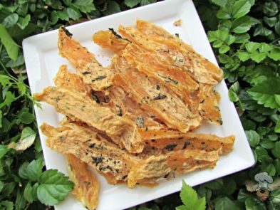 (grain, gluten, wheat and dairy-free) ginger peanut butter jerky dog treat recipe