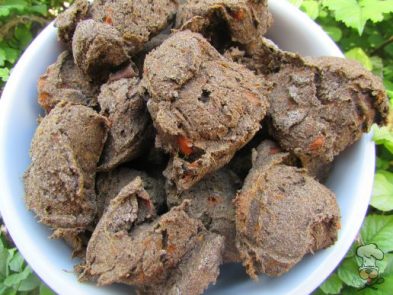 (wheat, gluten, grain and diary-free, vegan, vegetarian) sweet potato carrot molasses dog treat/biscuit recipe