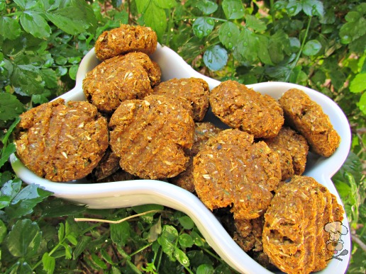 (wheat-free) parsley pumpkin cheddar dog treat/biscuit recipe