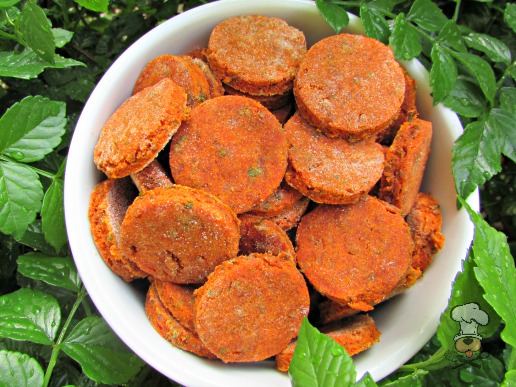 (wheat and gluten-free) turkey tomato basil dog treat/biscuit recipe