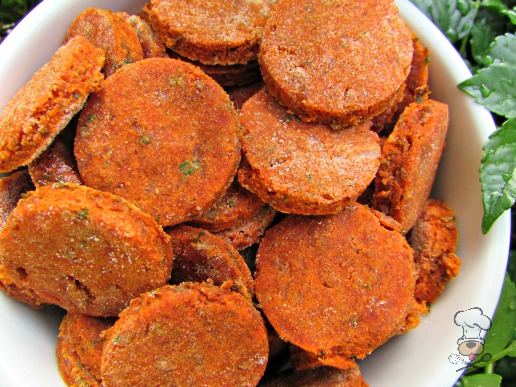 (wheat and gluten-free) turkey tomato basil dog treat/biscuit recipe