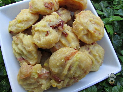 (wheat and gluten-free) pineapple bacon chicken dog treat/biscuit recipe
