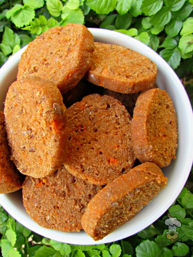 (wheat and dairy-free, vegan, vegetarian) sweet potato flax seed dog treat/biscuit recipe