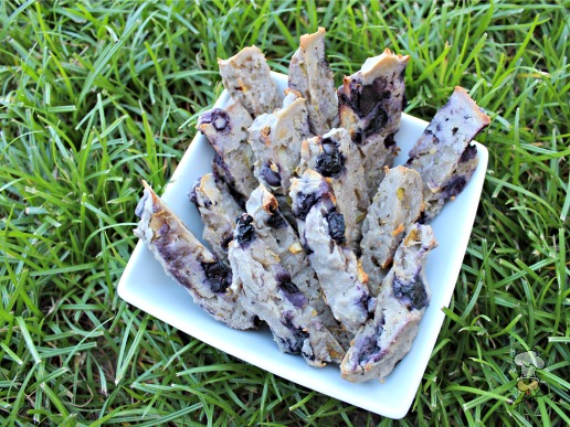 (gluten and wheat-free) blueberry pear biscotti dog treat recipe