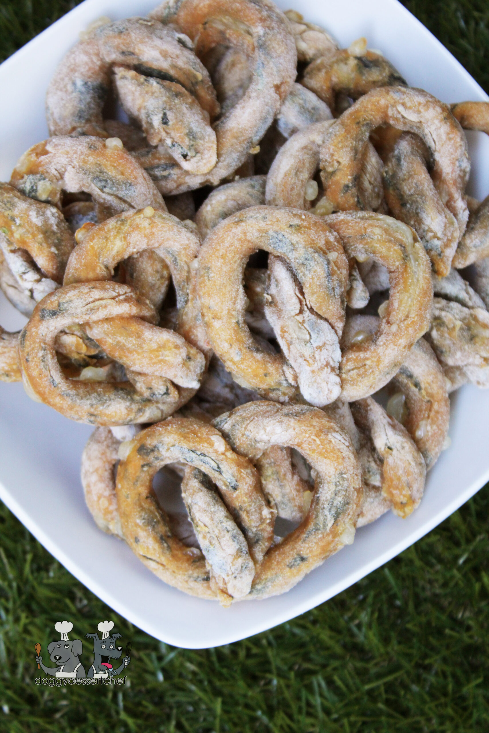 Sweet Potato Kale Pretzels Dog Treat Recipe