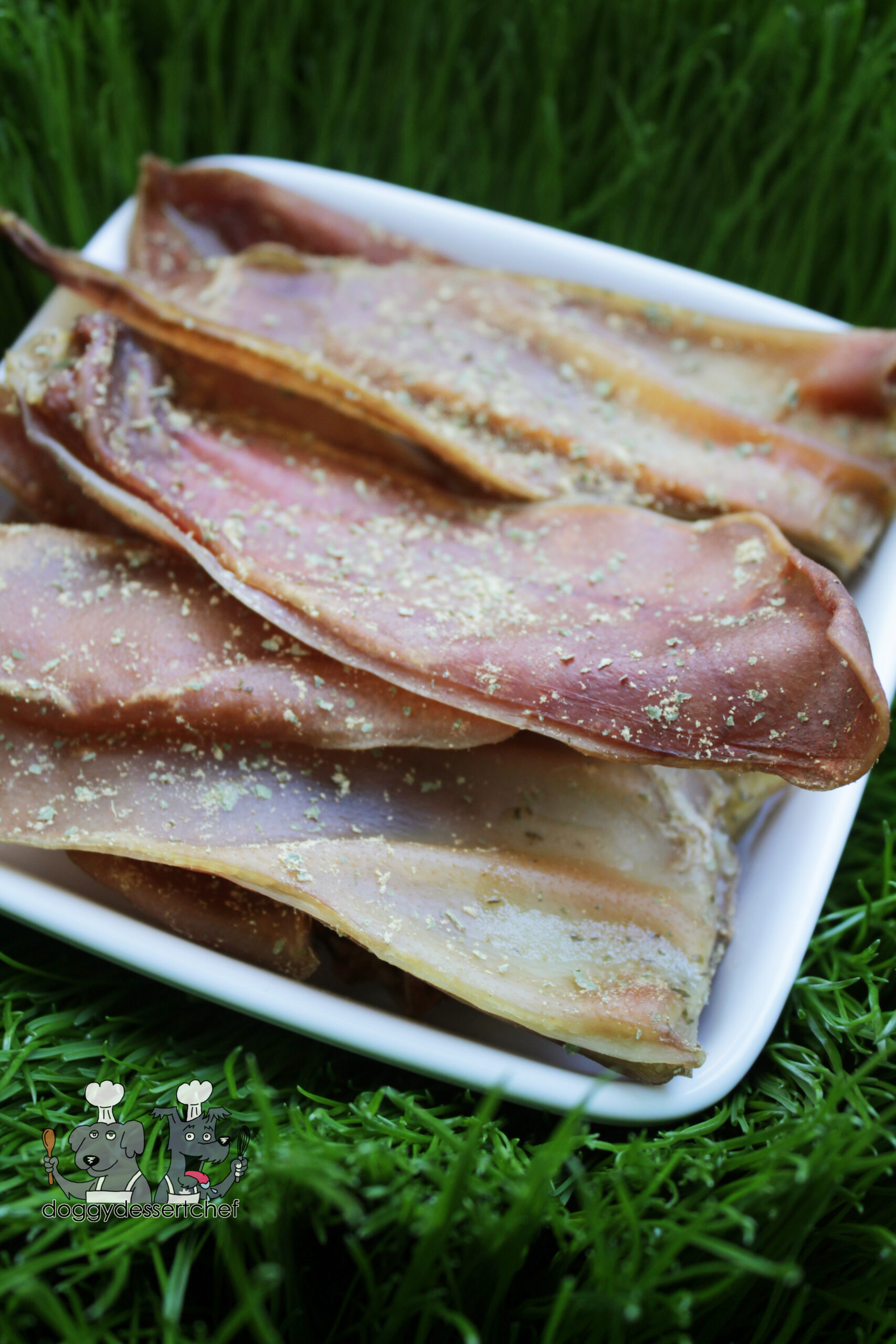 Ginger Cilantro Dehydrated Pig Ears Dog Treat Recipe