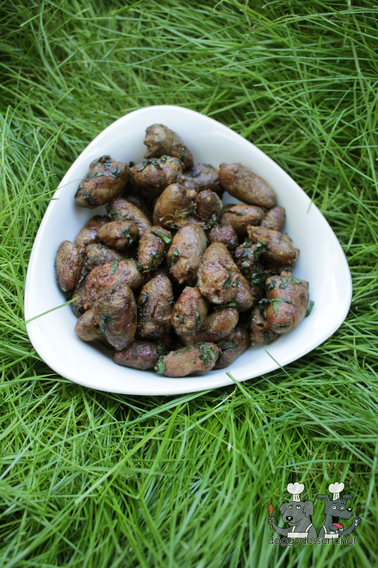 Air-Fryer Spinach Chicken Hearts Dog Treat Recipe