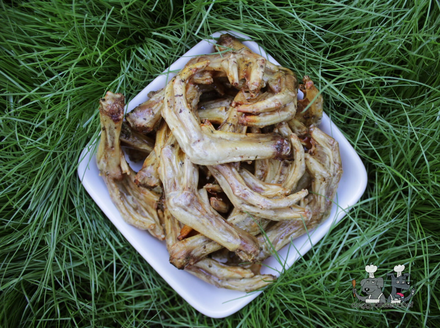 Air-Fried Oregano Parsley Duck Feet